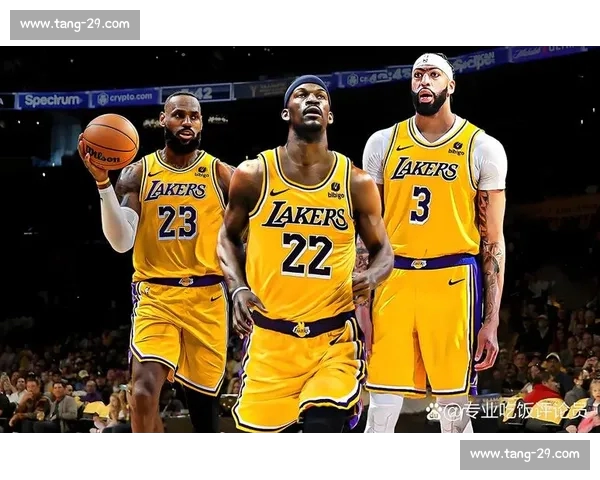 今日NBA全明星首发阵容重磅公布 詹姆斯纪录终结巴特勒膝伤成关注焦点